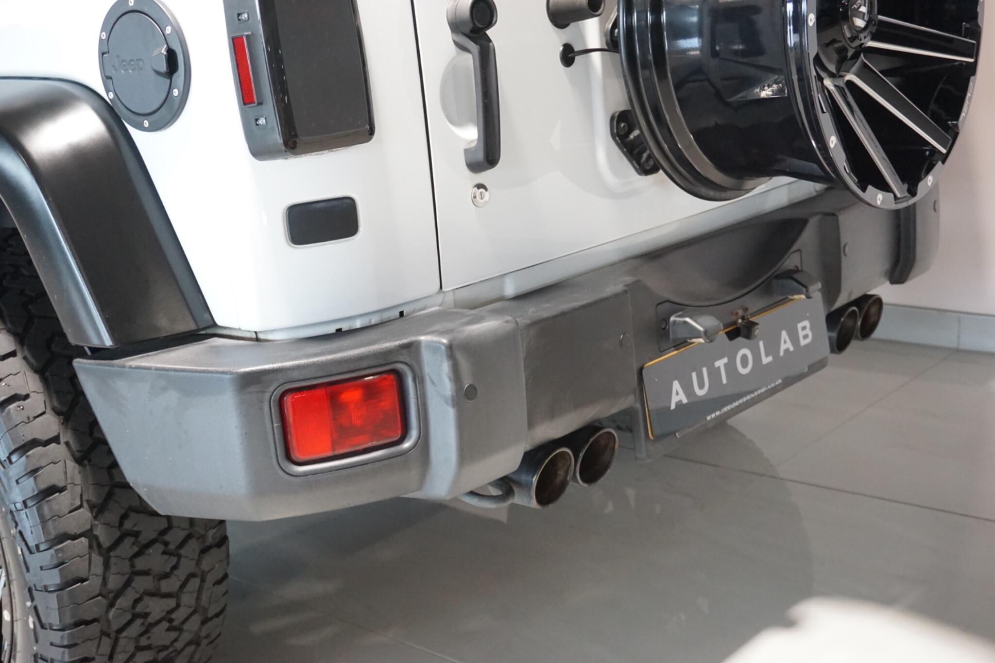 Jeep Wrangler 3.6 V6 JK Edition SUV 4dr Petrol Auto 4WD Euro 6 (280 bhp)